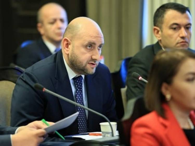 Այս փուլում հնարավորինս նվազագույն կլինի տնտեսավարողների բեռը. ԿԲ նախագահը՝ անկանխիկ վճարումների մասին