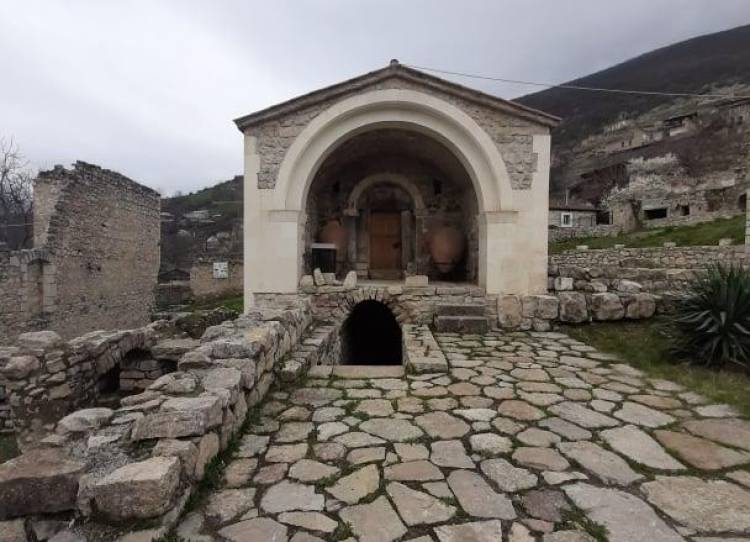Թշնամու հսկողության տակ հայտնված «Տողի մելիքական ապարանք» արգելոցի ճակատագիրն անհայտ է մնում