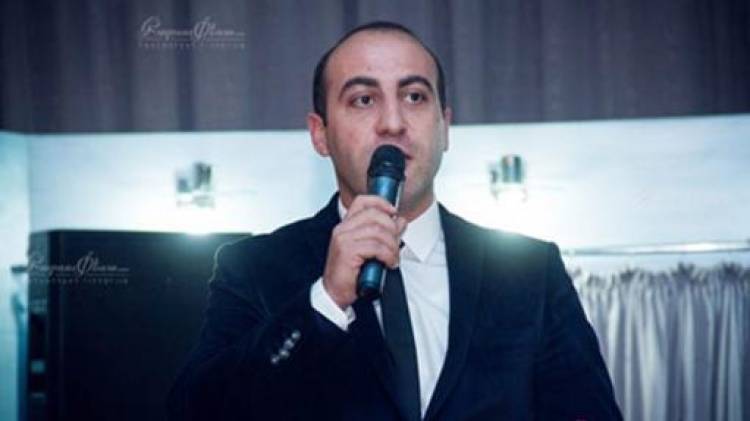 «Գոյ» թատրոնը ԿԳՄՍ նախարարությունից պահանջում է աշխատանքից ազատել Կարեն Սիմոնյանին