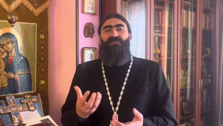 Ծխող կինը զզվելի՞ է, իսկ ատելություն քարոզող հոգևորականը՝ ո՞չ