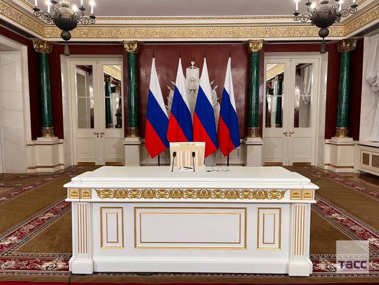 Պուտինը շուտով լրագրողների համար հայտարարություն կանի. ռուս և արտասահմանցի լրագրողները սպասում են (տեսանյութ)