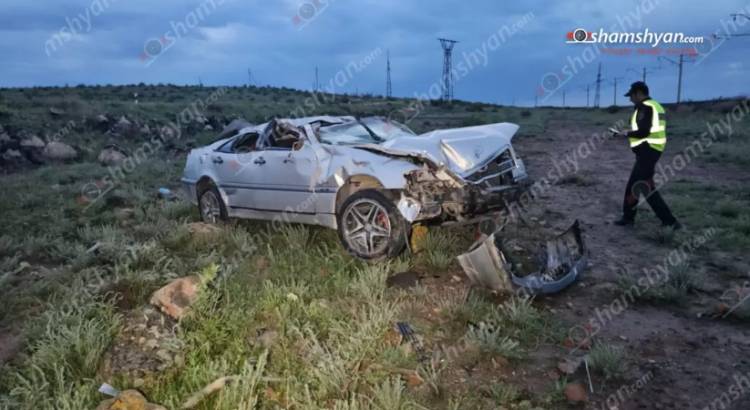 Խոշոր վթար, «Mercedes»-ը դուրս է եկել երթևեկելի գոտուց, հայտնվել դաշտում, վիրավnրներ կան․ Shamshyan