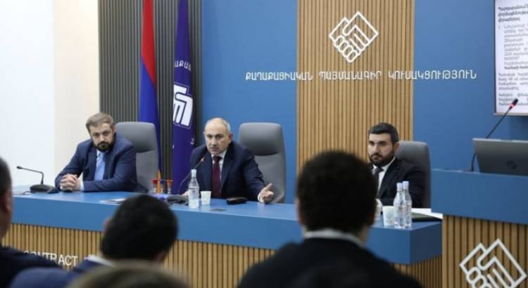 Խառն են, շատ խառն են. «Փաստ»