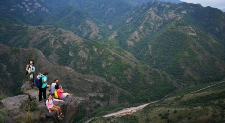 Զբոսաշրջիկներին կտրվի հետվճար, եթե նրանք որոշակի սահմանաչափի գումար ծախսեն Հայաստանում. «Փաստ»