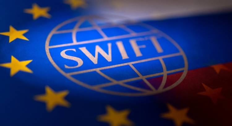 ԵՄ-ն մտածում է SWIFT-ից ևս 20 ռուսական բանկ անջատելու մասին