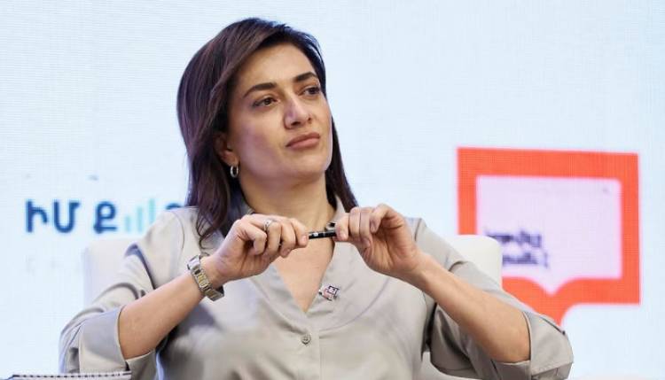 Աննա Հակոբյանի հերթական գրառումը. հիմա ո՞ւմ է անդրադարձել